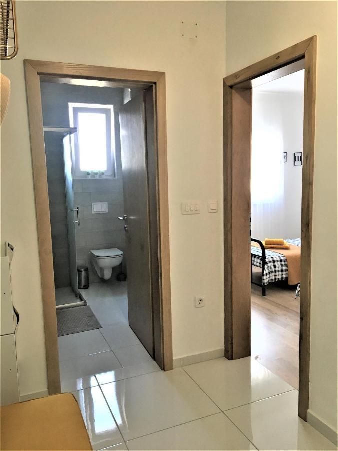 Apartment Ivetka Banjol Екстер'єр фото