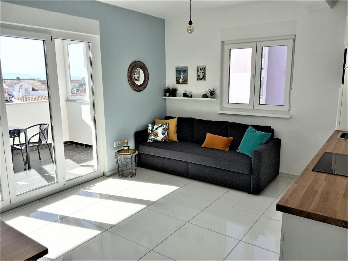 Apartment Ivetka Banjol Екстер'єр фото
